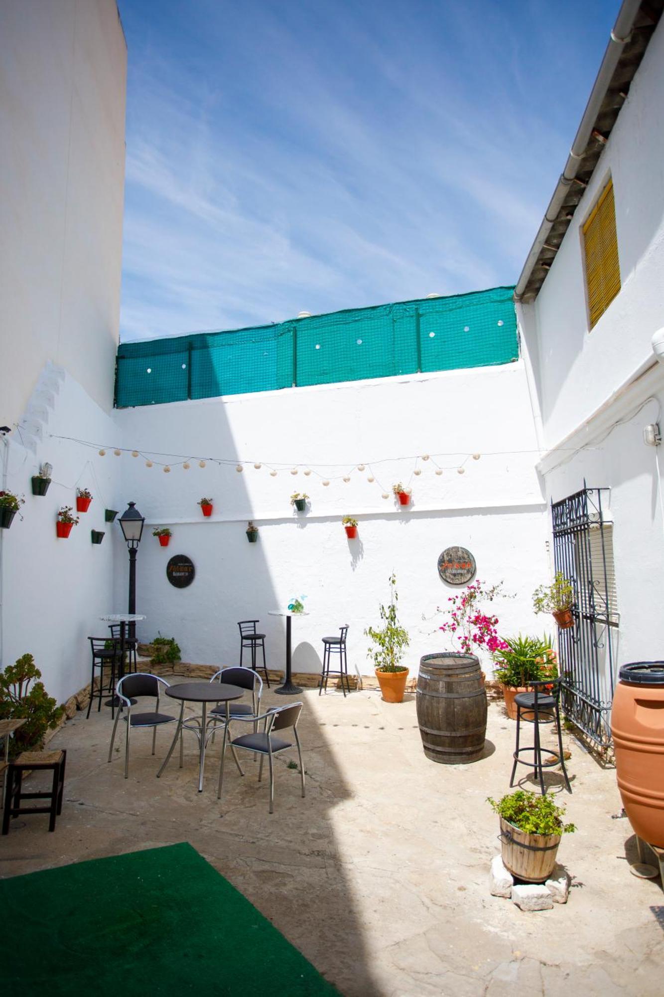 Italica Hostel Santiponce Exterior foto